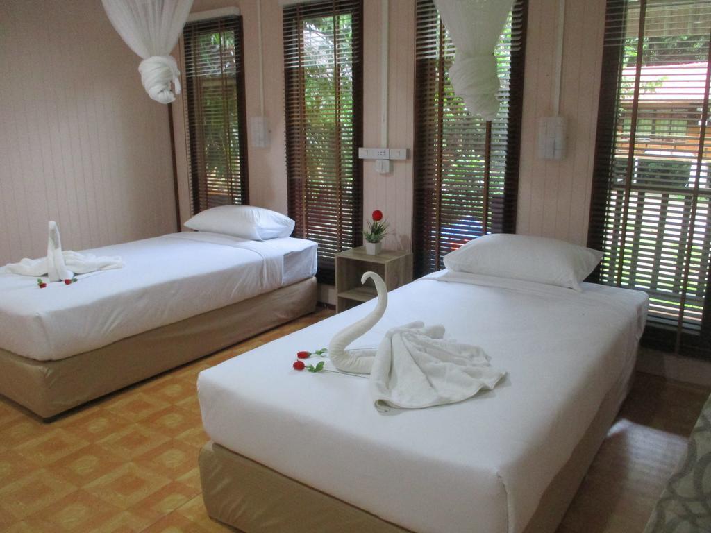 Khaosok Island Resort Khao Sok National Park Номер фото